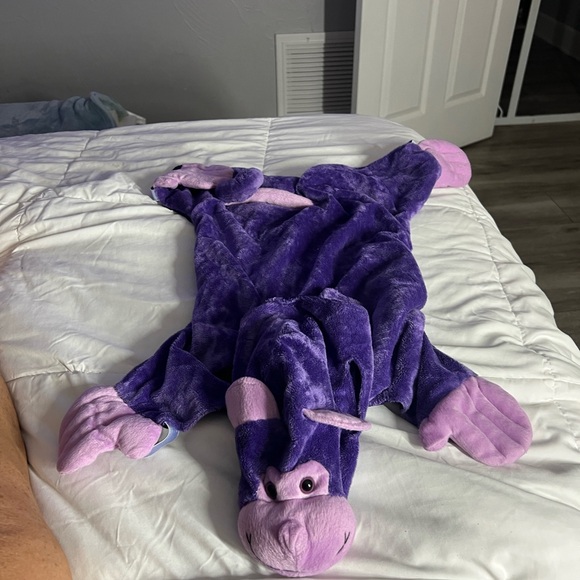 Dog Halloween costume, size large
Purple monkey - Picture 1 of 3
